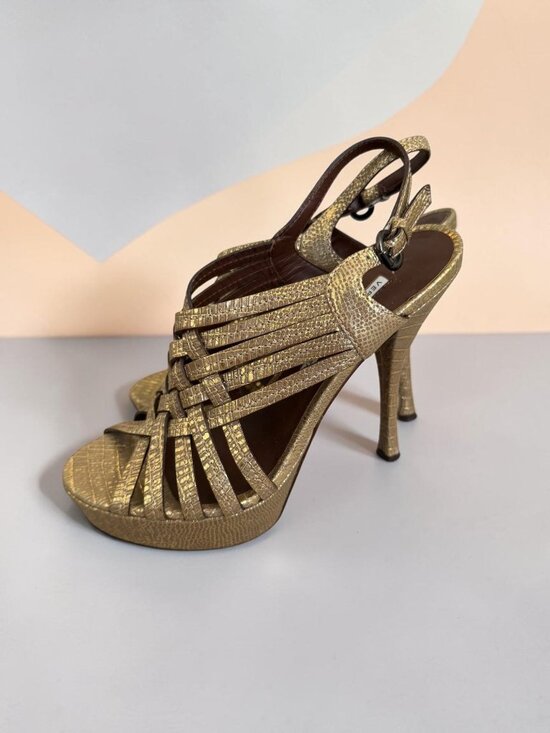 Vera Wang Shoes - VERA WANG Lavender Gold Leather Metallic Platform Heels Size 7